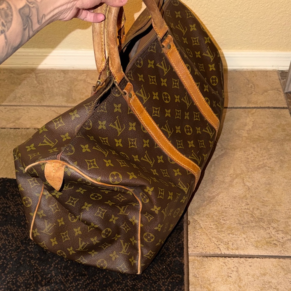 Louis Vuitton Monogram Travel duffle Bag